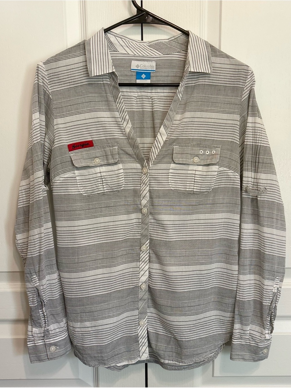 Columbia PFG Button-Up Shirt - Georgia Bulldogs Tags & Roll Up Sleeves Women’s S